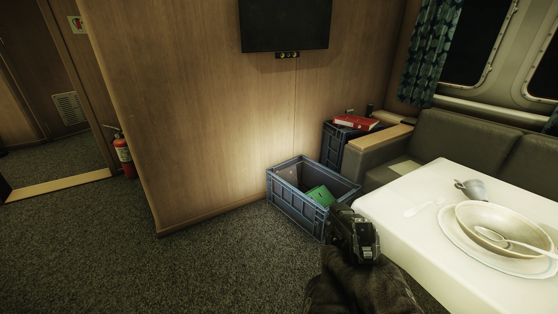 Crew Quarters 19 Blue Crate — PMC document spawn on Icebreaker